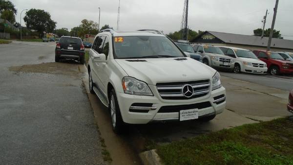 2012 mercedes gl 4wd 141,000 miles $10,500 **Call Us Today For... for sale in Waterloo, IA – photo 2
