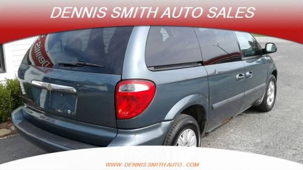 2006 Chrysler Town & Country - cars & trucks - by dealer - vehicle... for sale in AMELIA, OH – photo 7
