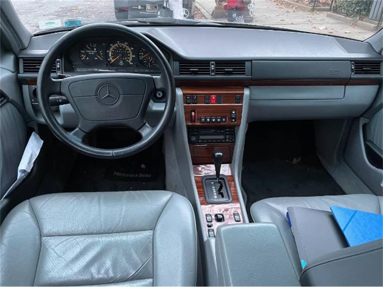 1995 Mercedes-Benz E320 for sale in Cadillac, MI – photo 3