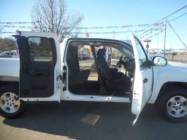 REDUCED PRICE!!!! 2007 CHEVY 1500 EXTENDED CAB 4X4 SILVERADO for sale in Anderson, CA – photo 17