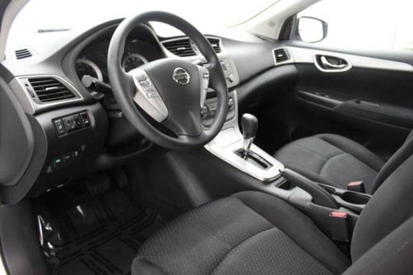 2013 Nissan Sentra SR 4dr Sedan sedan White for sale in Farmington, AR – photo 5
