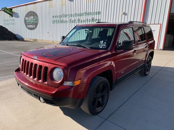 2011 JEEP PATRIOT SPORT FOR ONLY - cars & trucks - by dealer -... for sale in Pueblo, CO – photo 2