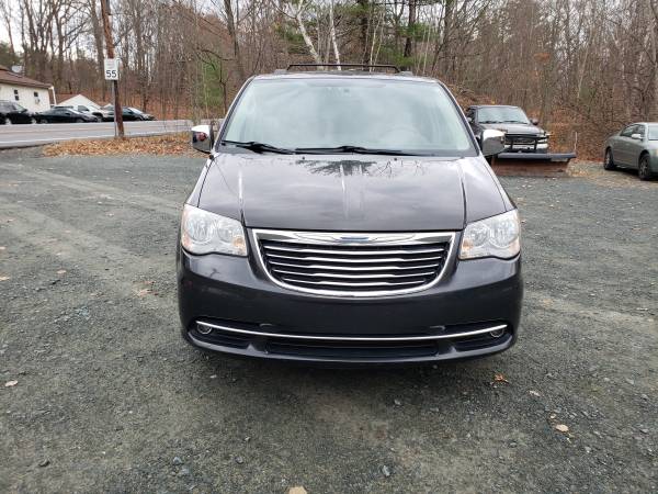 2011 Chrysler Town & Country Touring L Loaded up - cars & trucks -... for sale in Wynantskill, NY – photo 2