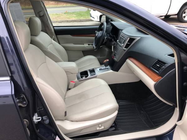 2013 Subaru Outback 2 5i Limited Leather Sunroof - cars & for sale in Bethany, CT – photo 19