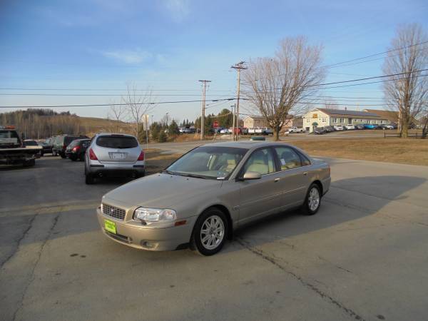 2005 Volvo S80 2 5T AWD Sedan 4-Door Southern Vehicle! - cars & for sale in Derby vt, VT
