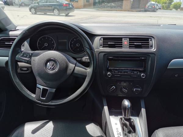 2014 Volkswagen Jetta Sedan 4dr Auto SE - - by dealer for sale in Greenville, SC – photo 17