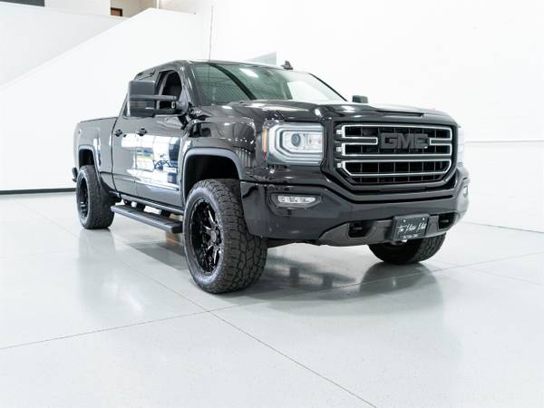 2017 GMC Sierra 1500 Elevation 4x4 - cars & trucks - by dealer -... for sale in Macomb, MI – photo 5