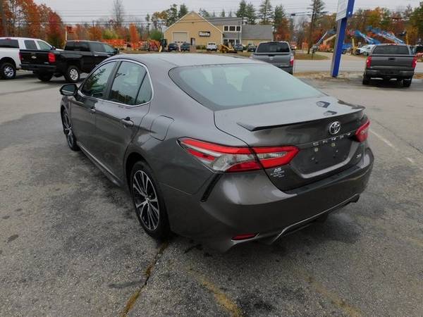 2018 Toyota Camry SE - BAD CREDIT OK! - cars & trucks - by dealer -... for sale in Chichester, ME – photo 3