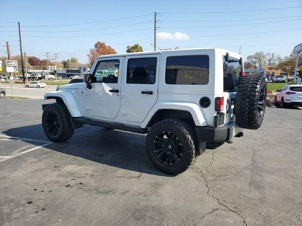 2015 Jeep Wrangler Unlimited Sahara Sport Utility Guaranteed Credit... for sale in BLUE SPRINGS, MO – photo 2