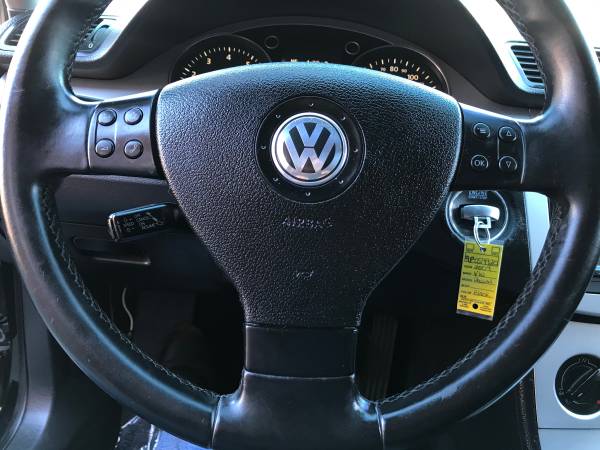 2009 VOLKSWAGEN PASSAT - cars & trucks - by owner - vehicle... for sale in Bayonne, NY – photo 12