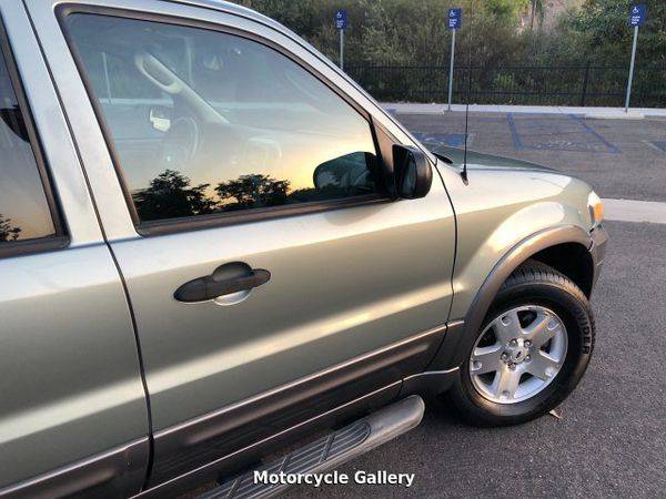 2006 Ford Escape XLT 4WD 4-Speed Automatic - Excellent Condition! for sale in Oceanside, CA – photo 18