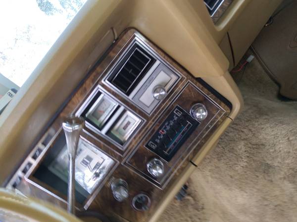 1977 Lincoln Mark V Rare Gold Moonroof - 6500 0bo for sale in Quakertown, PA – photo 8