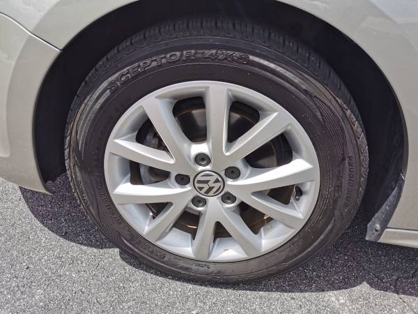 2014 Volkswagen Jetta Sedan 4dr Auto SE - - by dealer for sale in Greenville, SC – photo 20