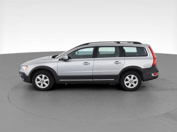 2010 Volvo XC70 3.2 Wagon 4D wagon Silver - FINANCE ONLINE - cars &... for sale in Louisville, KY – photo 5