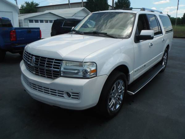 2010 Lincoln Navigator L Ultimate 4x4 - - by dealer for sale in Maryville, TN – photo 3