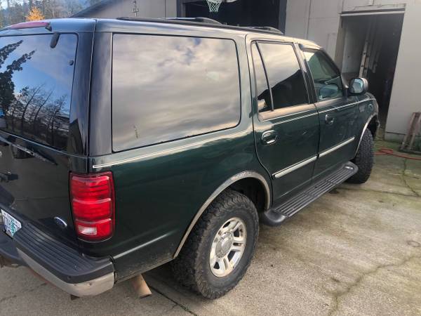 Ford Expedition XLT - cars & trucks - by owner - vehicle automotive... for sale in Philomath, OR – photo 7