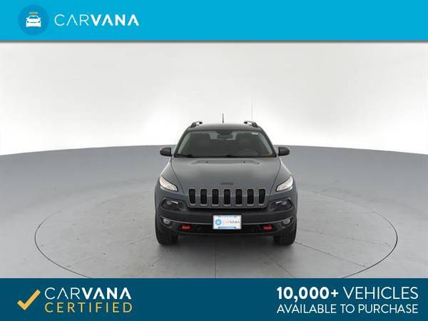 2014 Jeep Cherokee TrailHawk Sport Utility 4D suv Gray - FINANCE for sale in Arlington, District Of Columbia – photo 19