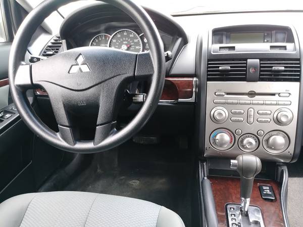 2009 Mitsubishi Galant ES. 105K mi. Looks, runs/drives like a new car for sale in Clearwater, FL – photo 10