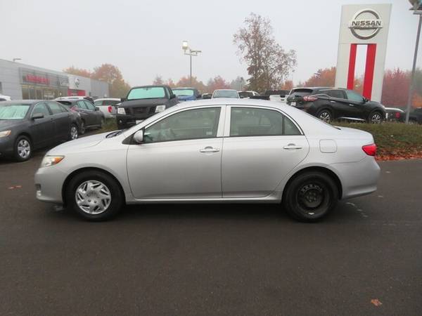 2009 Toyota Corolla 4dr Sdn Auto LE Sedan - cars & trucks - by... for sale in Eugene, OR – photo 5