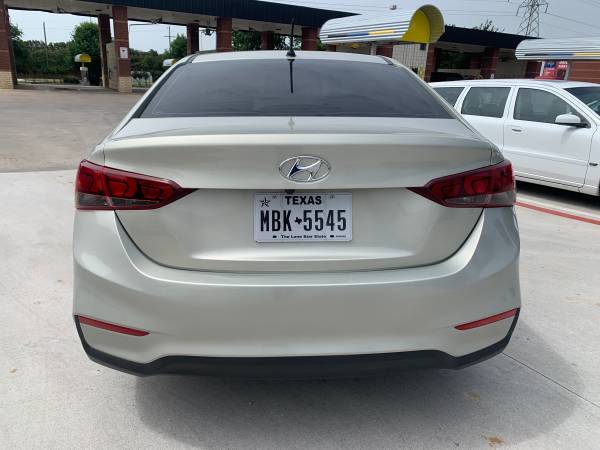 2018 Hyundai Accent SE - - by dealer - vehicle for sale in Euless, TX – photo 3