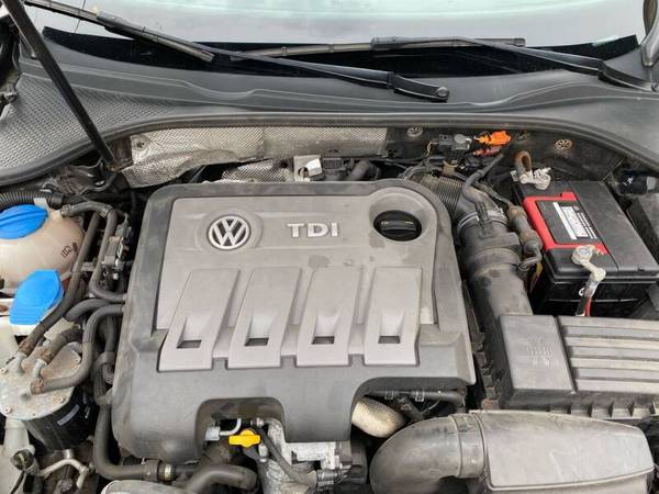 2014 Volkswagen Passat TDI SEL - - by dealer - vehicle for sale in Beloit, IL – photo 20