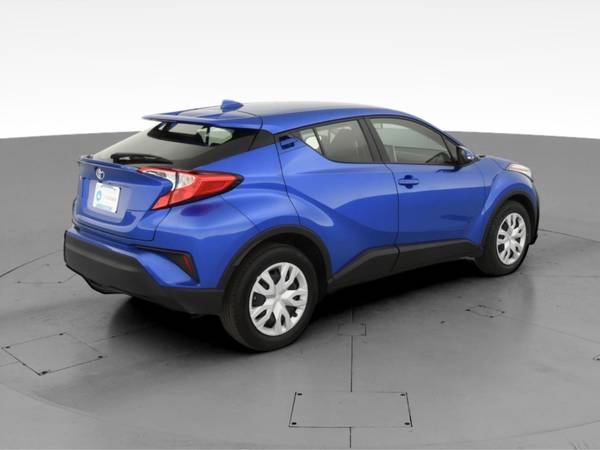 2020 Toyota CHR LE Sport Utility 4D hatchback Blue - FINANCE ONLINE... for sale in Atlanta, CA – photo 11