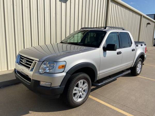2008 Ford Explorer Sport Trac // ALL WHEEL DRIVE // CELAN CARFAX for sale in Clearwater, KS – photo 7