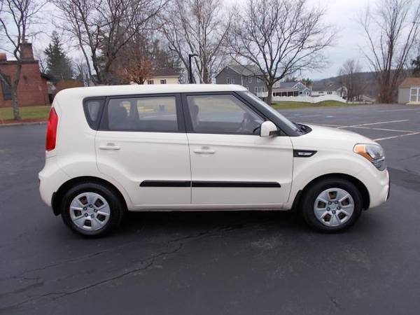2013 Kia Soul 5dr Wgn Man Base - cars & trucks - by dealer - vehicle... for sale in Cohoes, AK – photo 7