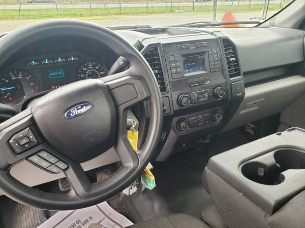 2019 Ford F-150 XL 2WD - - by dealer - vehicle for sale in Myrtle Beach, SC – photo 9