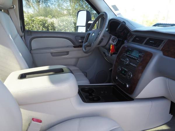 2011 Chevrolet Chevy Silverado 2500hd CREW 4x4 Passeng - Lifted for sale in Glendale, AZ – photo 18