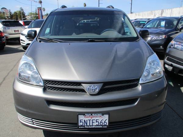 2005 Toyota Sienna ONE-OWNER LOW MILES - - by for sale in San Mateo, CA – photo 3