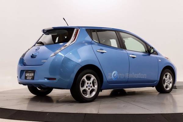 2011 Nissan Leaf SL - - by dealer - vehicle automotive for sale in Bloomington, MN – photo 7