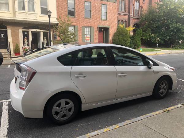 2010 Toyota Prius IV - cars & trucks - by owner - vehicle automotive... for sale in Glenford, NY – photo 2