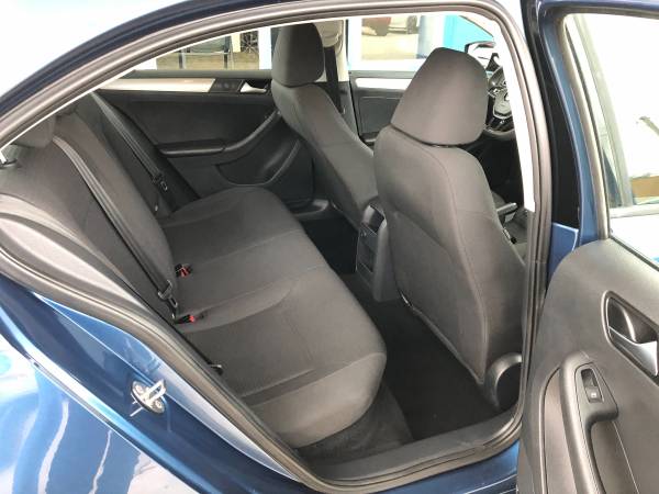2016 Volkswagen Jetta - 50,000 Miles - 12 Month Warranty - - cars &... for sale in Toledo, OH – photo 9