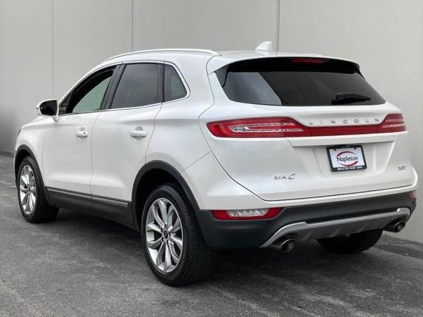 2018 LINCOLN MKC Select FWD - - by dealer - vehicle for sale in Calumet City, IL – photo 11