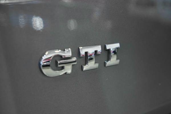 2009 VW GOLF GTI 6SPD 1 OWNER LOW 72K MILES HEATED LEATHER MOONROOF... for sale in Portland, OR – photo 9