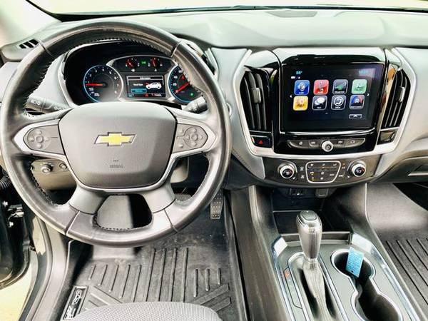 2018 Chevrolet Traverse - - by dealer - vehicle for sale in Clarksville, TN – photo 17