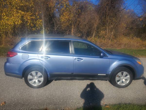 2010 Subaru Outback Limited, 77k miles, great for snow, very good... for sale in York, PA – photo 3