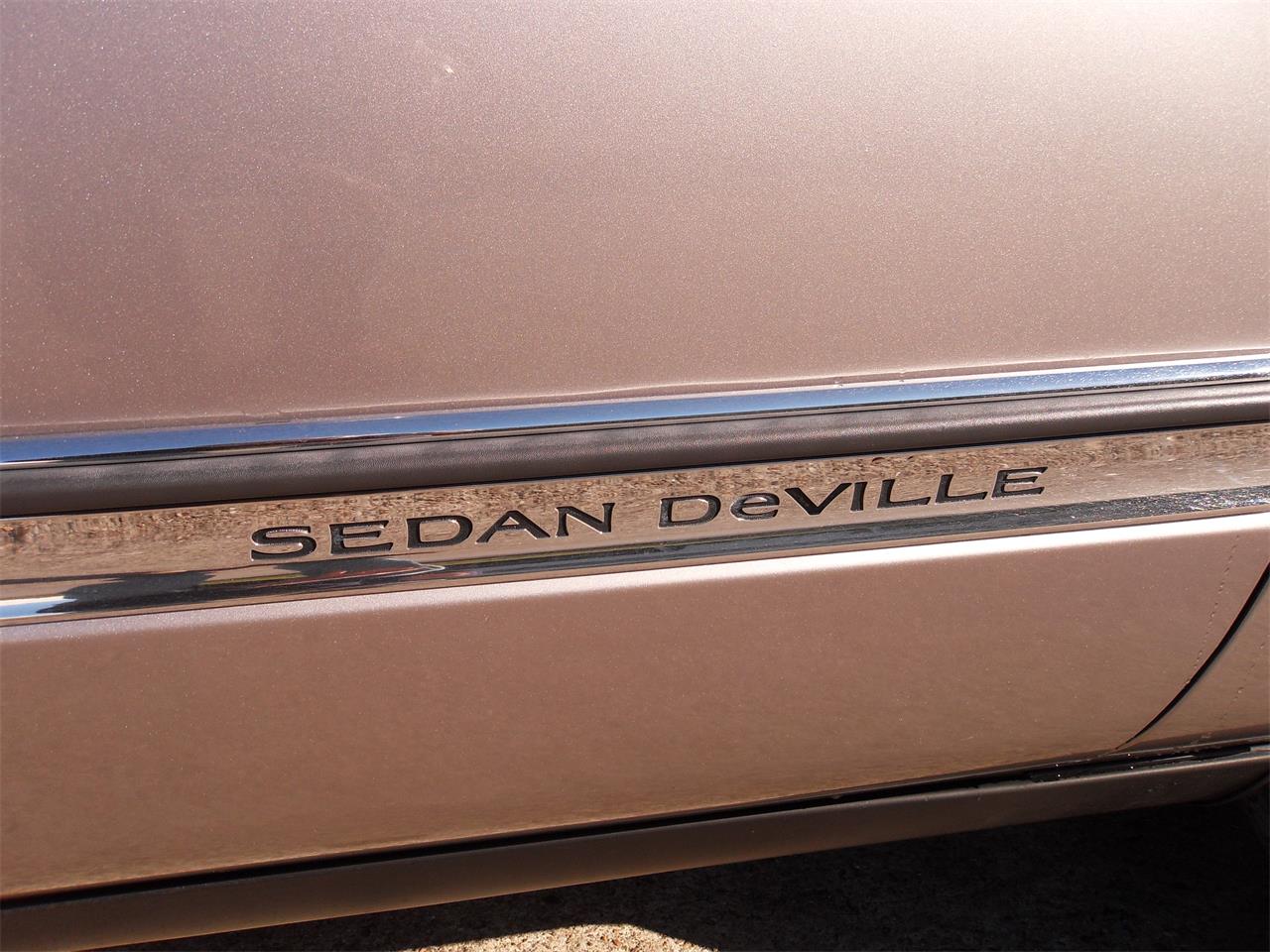 1995 Cadillac Sedan DeVille for sale in Houston, TX – photo 7