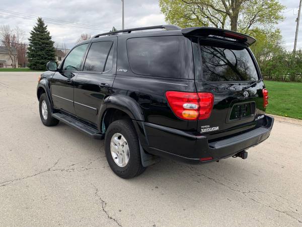 2001 Toyota Sequoia Limited 4x4 Clean Carfax - - by for sale in Romeoville, IL – photo 3