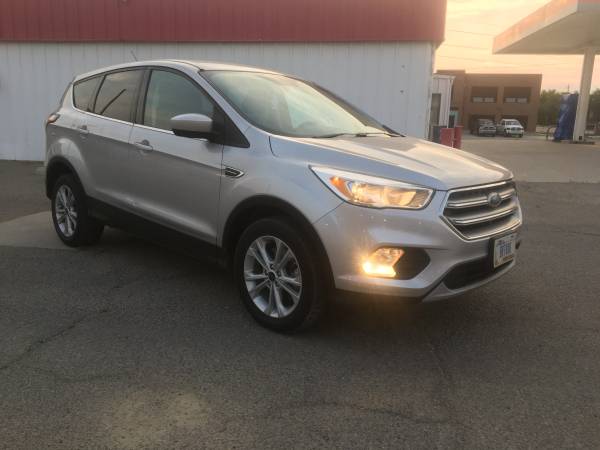 2017 Ford Escape SE - cars & trucks - by owner - vehicle automotive... for sale in Billings, MT – photo 2