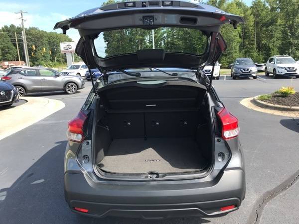 2018 Nissan Kicks SV **ONLY 1K MILES** for sale in Reidsville, VA – photo 6