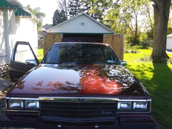 Lovely 1985 Cadillac Sedan Deville for sale in Weedsport, NY – photo 2