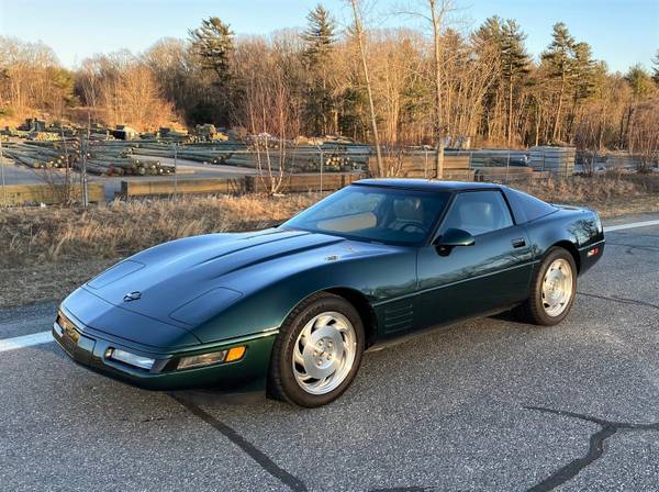 Corvette Coupe - LT1 - Low Miles for sale in North Kingstown, MA – photo 8