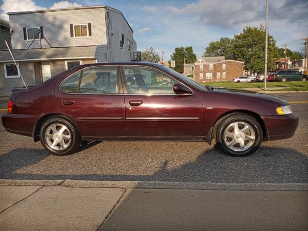 1999 Nissan Altima GLE - cars & trucks - by dealer - vehicle... for sale in Gloucester, DE – photo 10