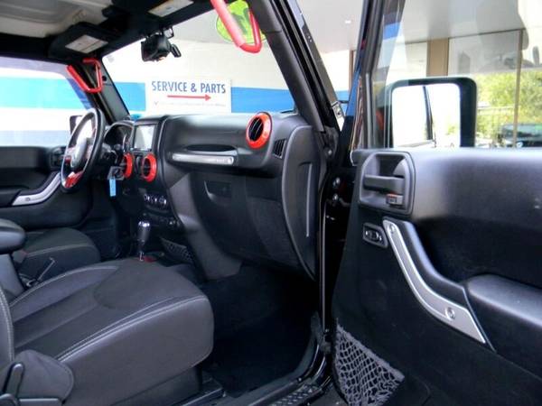 2014 Jeep Wrangler SAHARA 4WD AUTOMATIC WITH HARDTOP for sale in Plaistow, MA – photo 17