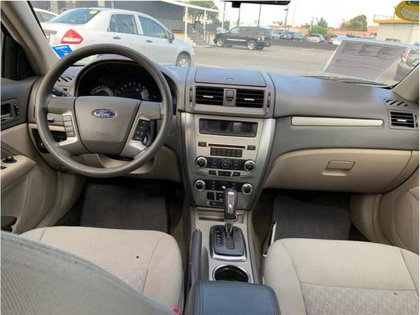 2011 Ford Fusion SE Sedan 4D - cars & trucks - by dealer - vehicle... for sale in Escondido, CA – photo 11