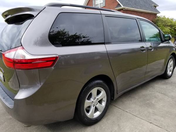 Clean 2017 Toyota Sienna Minivan ... won't last! for sale in florence, SC, SC – photo 6