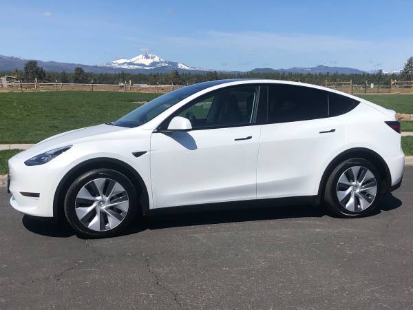 2020 TESLA MODEL Y LONG RANGE AWD GO GREEN GO ELECTRIC - cars & for sale in Sisters, OR – photo 23