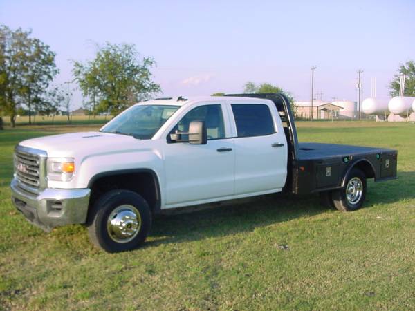 2015 GMC 3500 crew cab 4x4 - cars & trucks - by owner - vehicle... for sale in Bonham, TX – photo 2